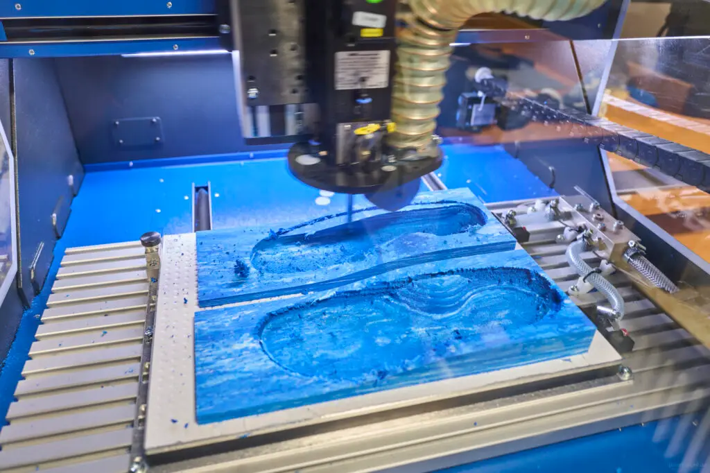 CNC Fr&auml;se in Aktion